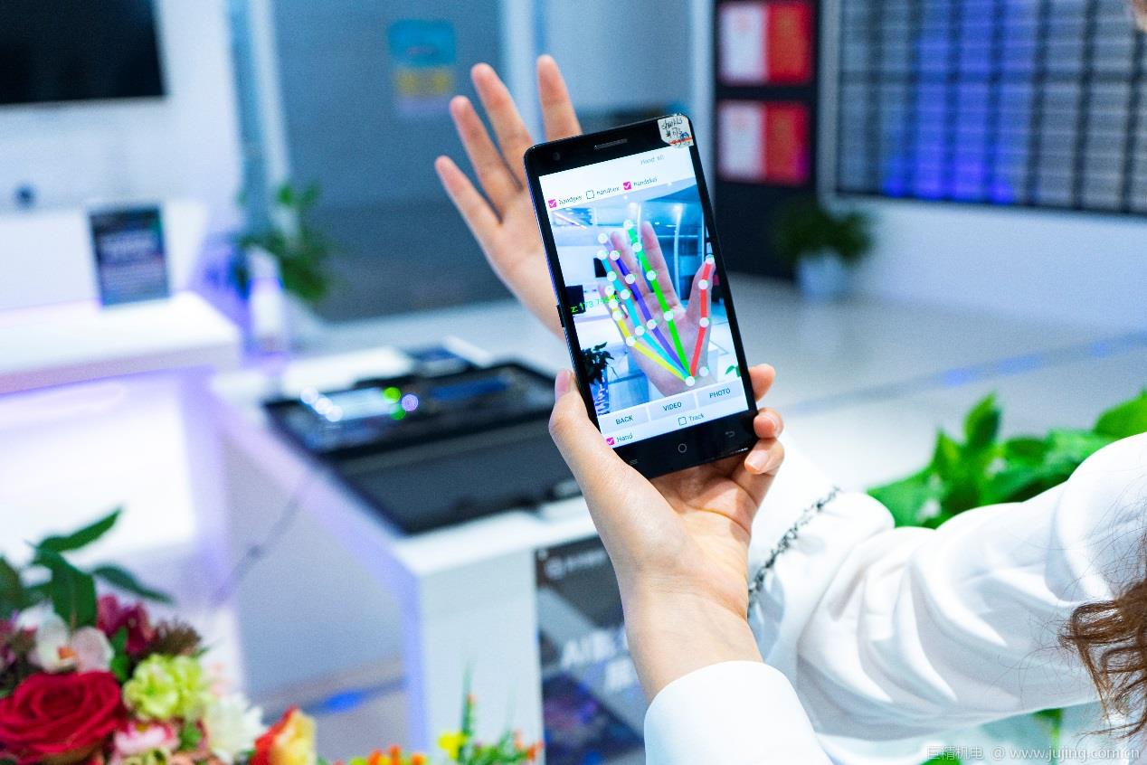 紫光展锐助力新基建：做人民的5G