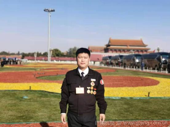 二十年坚守一线，筑牢燃气安全防线 中燃员工刘春远荣获全国劳动模范在京受表彰